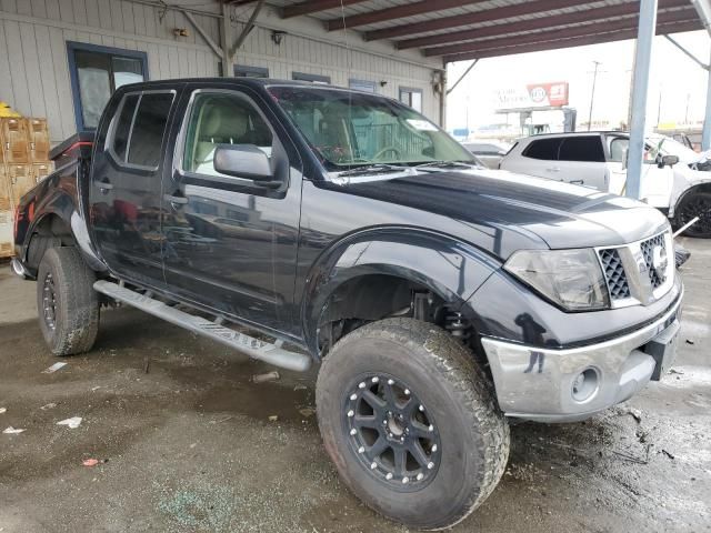 2005 Nissan Frontier Crew Cab LE