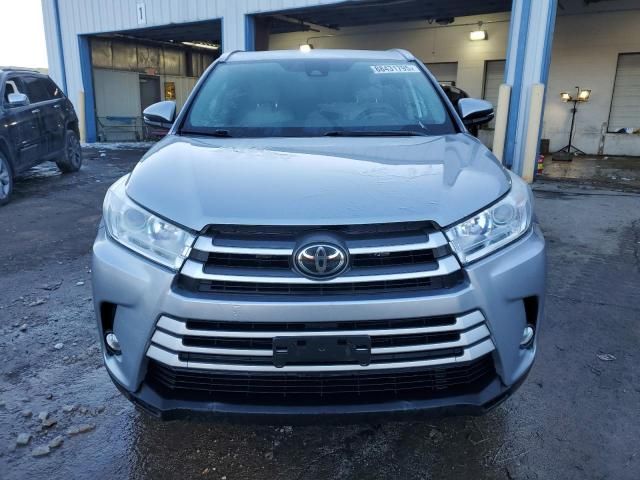 2018 Toyota Highlander SE