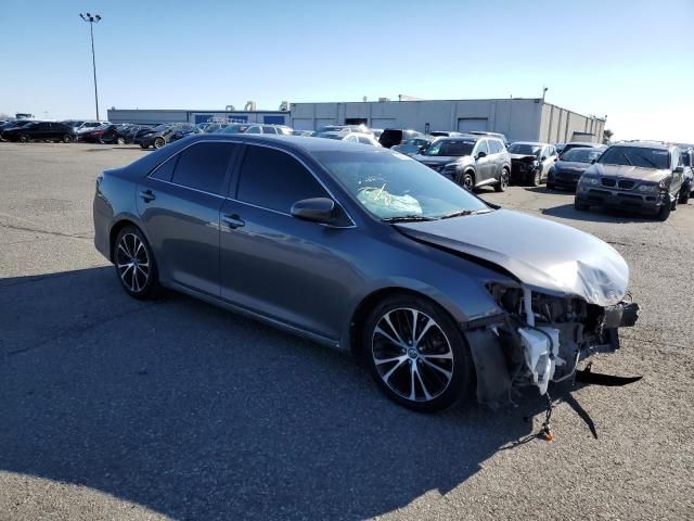 2014 Toyota Camry SE