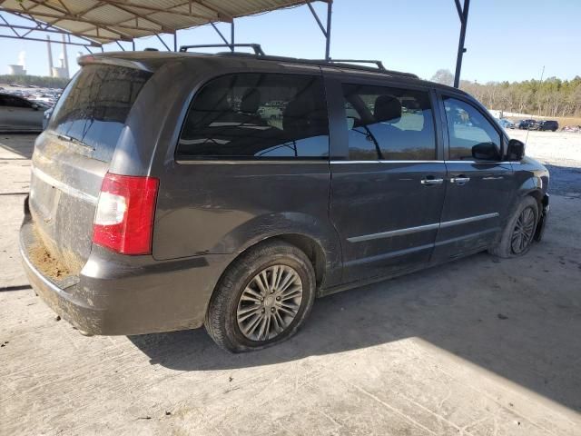 2015 Chrysler Town & Country Touring L