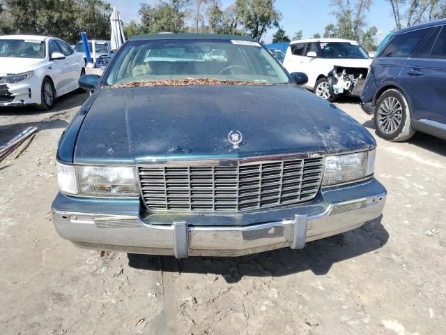 1995 Cadillac Fleetwood Base