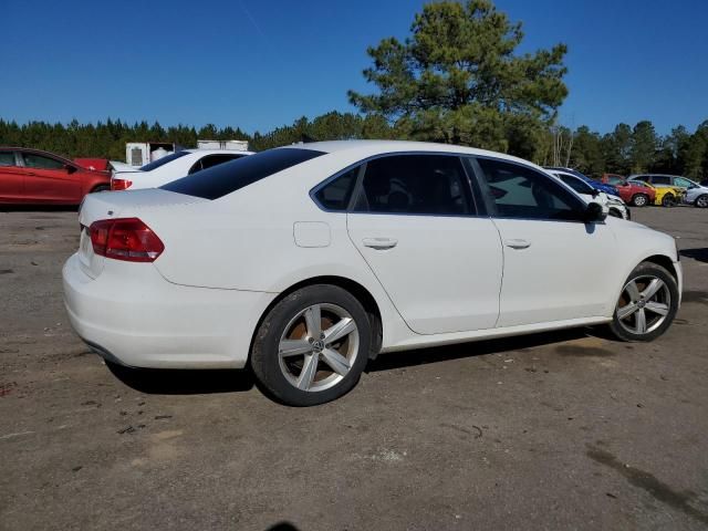 2013 Volkswagen Passat SE