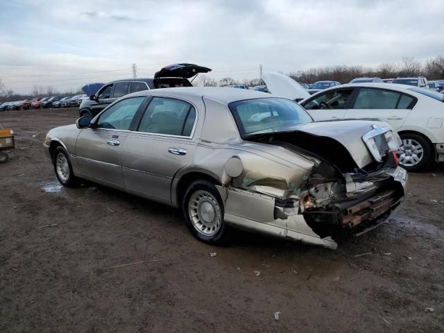 2001 Lincoln Town Car Executive