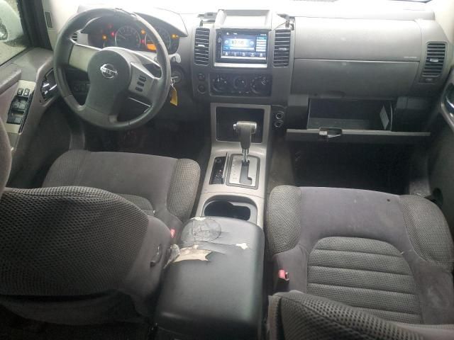 2007 Nissan Pathfinder LE