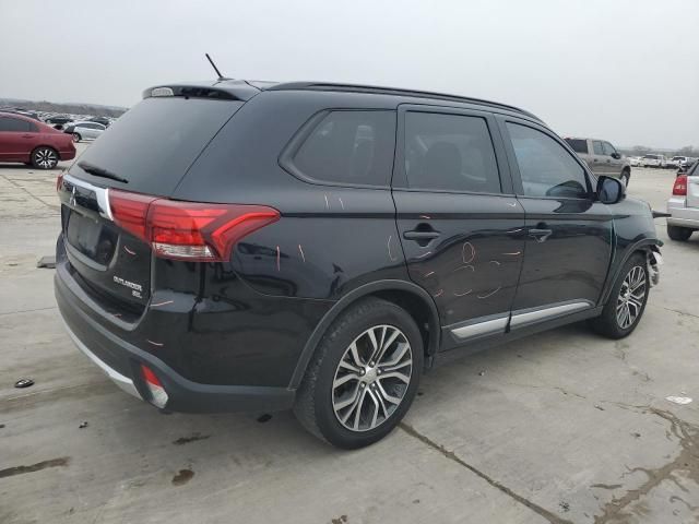 2016 Mitsubishi Outlander SE