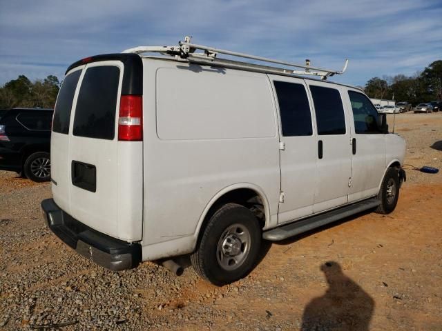 2020 Chevrolet Express G2500