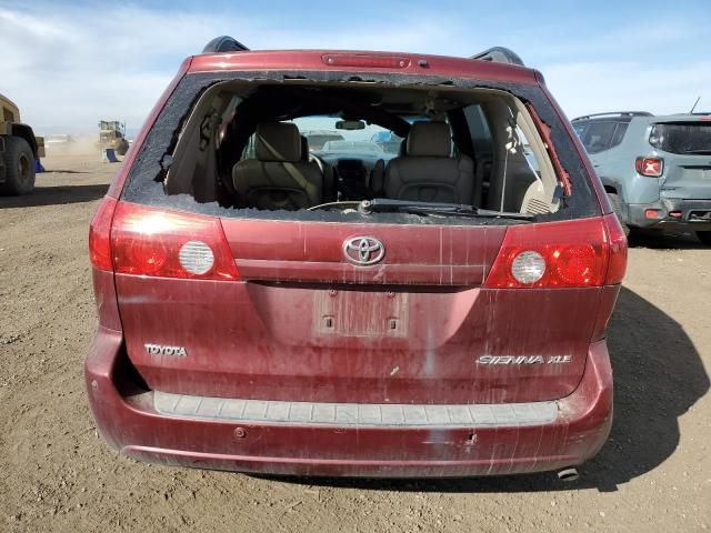 2007 Toyota Sienna XLE