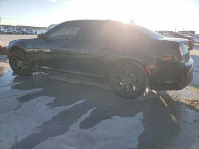 2016 Chrysler 300 S