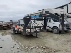 Salvage trucks for sale at Grand Prairie, TX auction: 2016 Top Hat Trailer