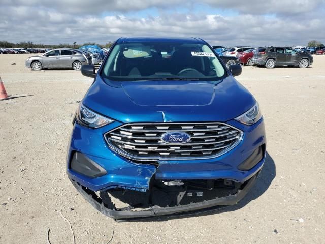 2021 Ford Edge SE