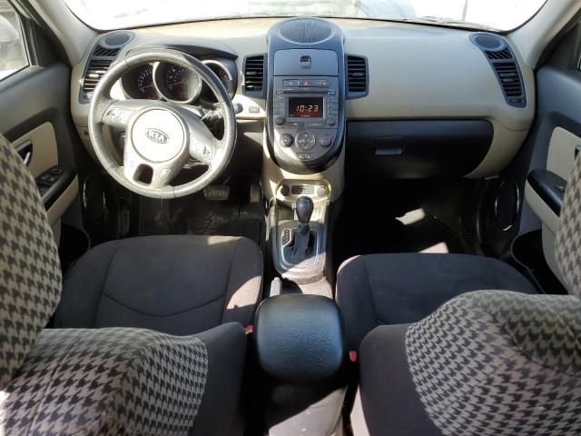 2012 KIA Soul +