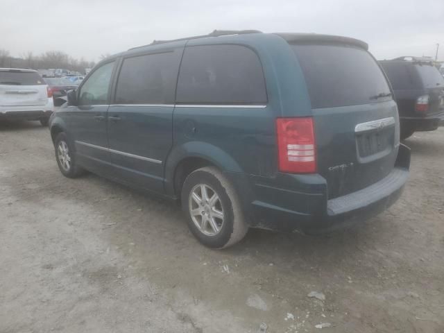 2009 Chrysler Town & Country Touring