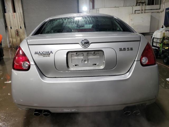 2004 Nissan Maxima SE