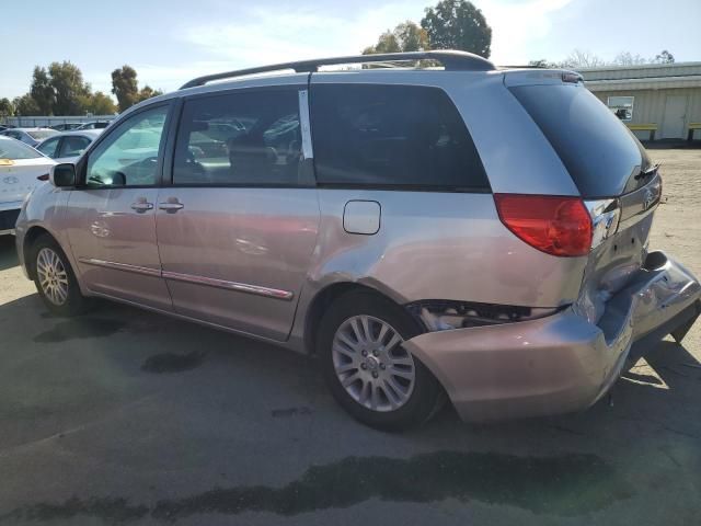 2009 Toyota Sienna XLE