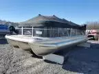 2023 Bennington Marine Pontoon