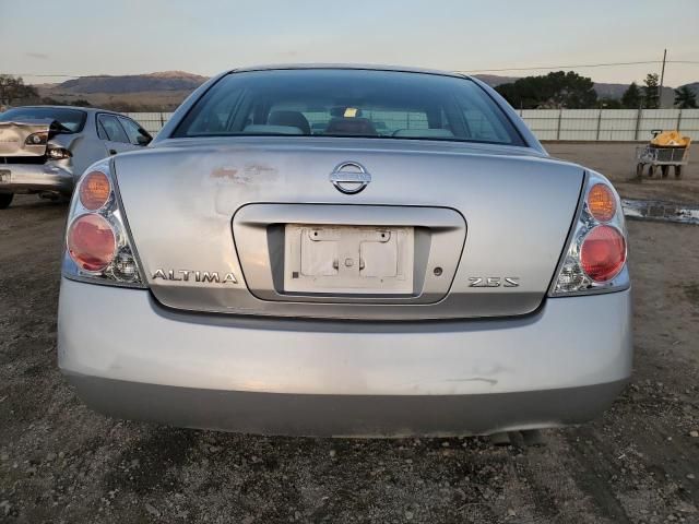 2002 Nissan Altima Base