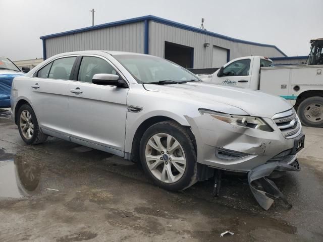 2010 Ford Taurus SEL