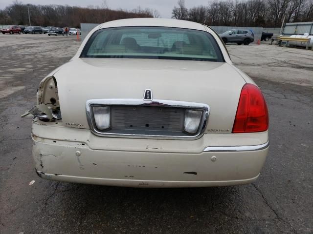 2003 Lincoln Town Car Cartier L