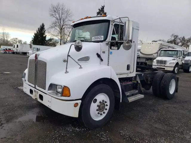 2007 Kenworth Construction T300