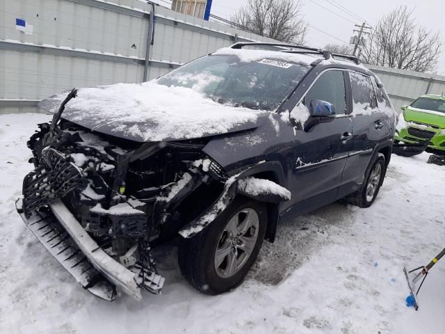 2023 Toyota Rav4 XLE