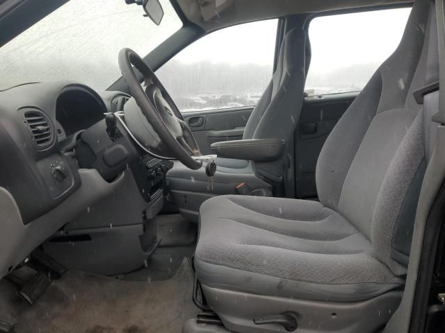 2004 Dodge Caravan SE