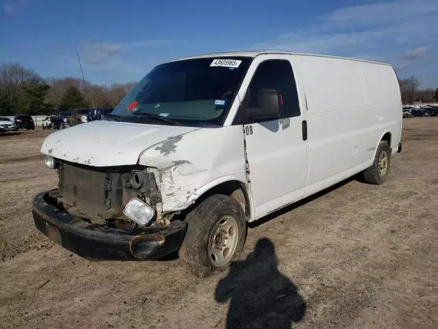 2005 GMC Savana G2500