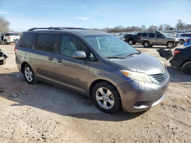 2012 Toyota Sienna LE