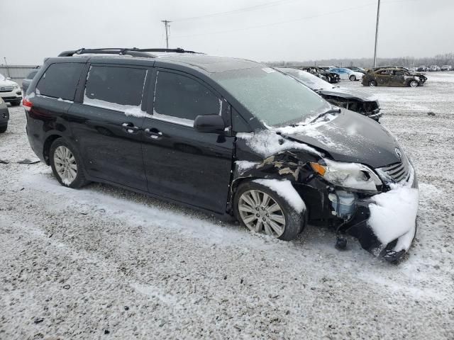 2012 Toyota Sienna XLE