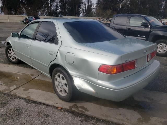 2000 Toyota Camry LE