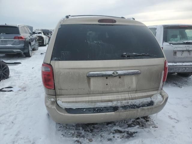 2002 Chrysler Town & Country LXI