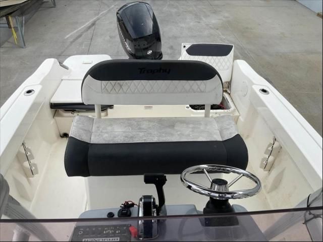 2023 Bayliner T22CC