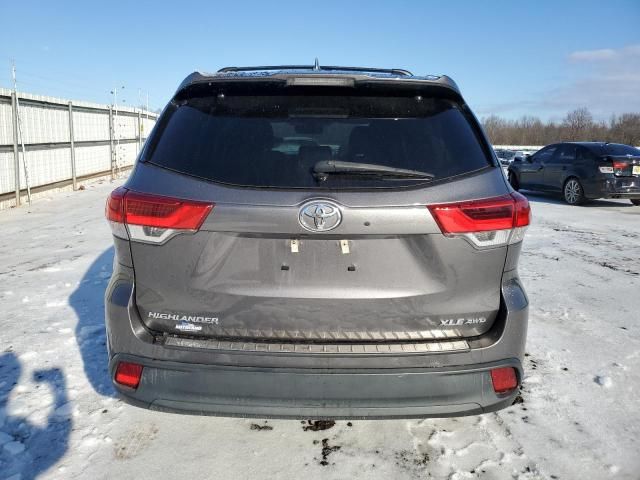 2019 Toyota Highlander SE