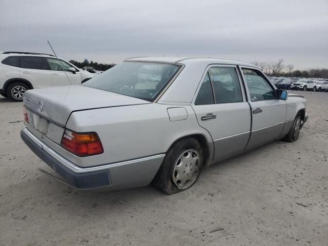 1992 Mercedes-Benz 300 E