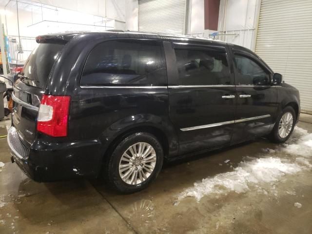 2016 Chrysler Town & Country Limited