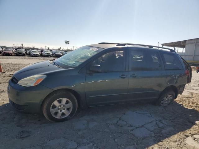 2005 Toyota Sienna CE