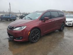 Carros salvage sin ofertas aún a la venta en subasta: 2019 Chrysler Pacifica Limited