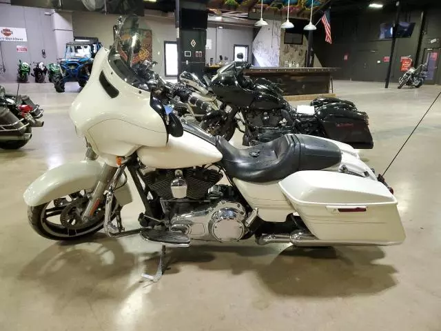 2015 Harley-Davidson Flhxs Street Glide Special