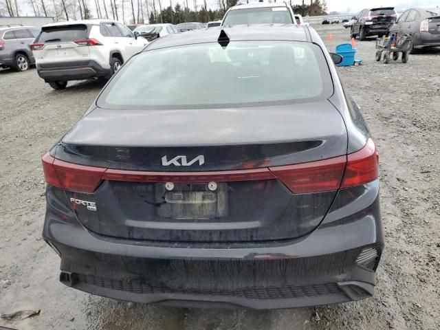 2023 KIA Forte LX