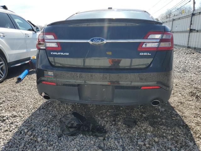 2015 Ford Taurus SEL