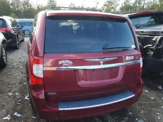 2011 Chrysler Town & Country Touring