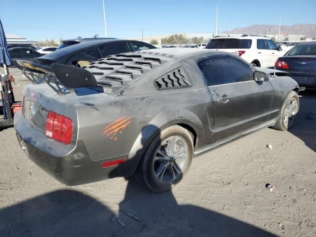 2005 Ford Mustang