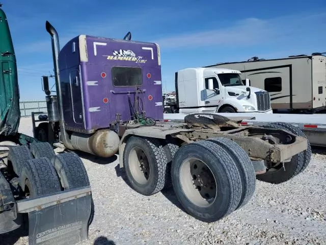 2000 Peterbilt 379