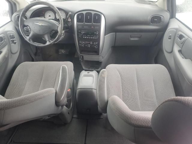 2007 Chrysler Town & Country Touring