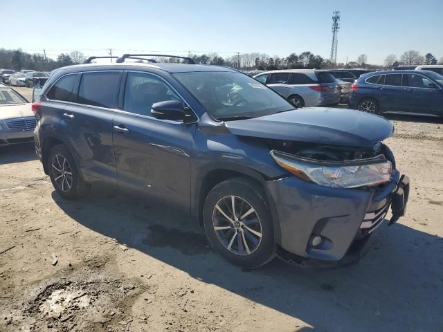 2018 Toyota Highlander SE