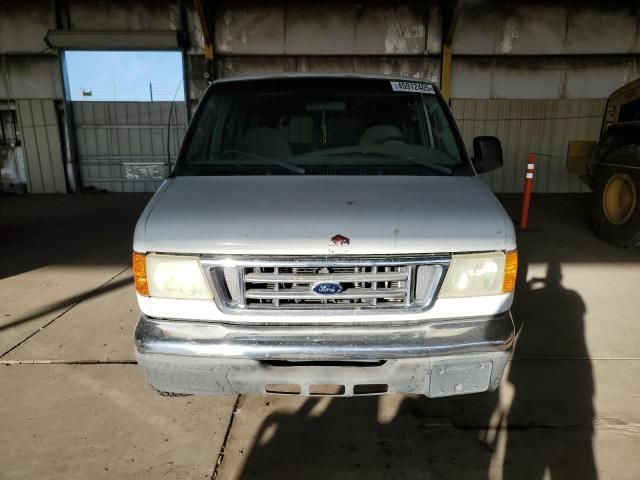 2004 Ford Econoline E150 Wagon