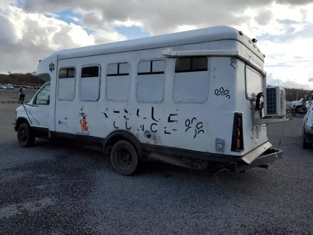 1992 Ford Econoline E350 Cutaway Van