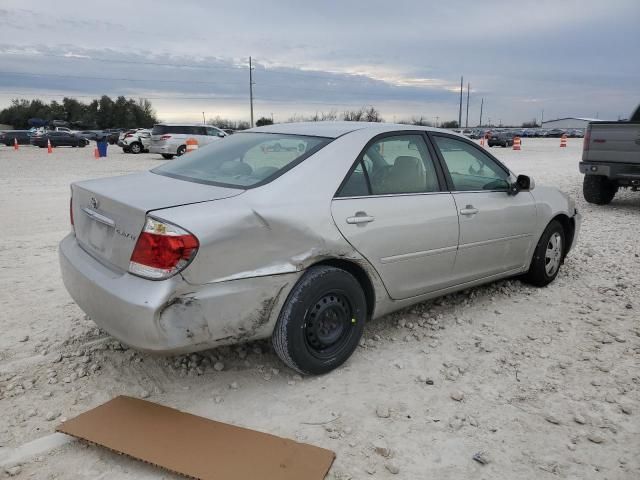 2005 Toyota Camry LE