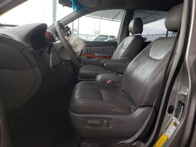 2008 Toyota Sienna XLE