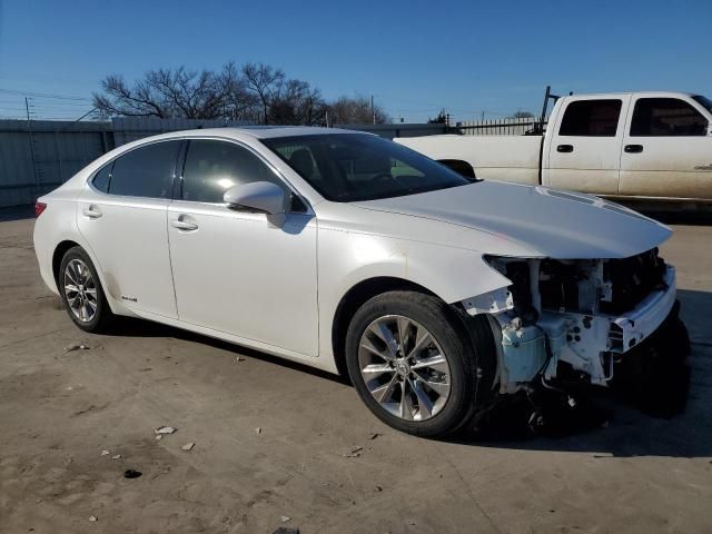 2015 Lexus ES 300H