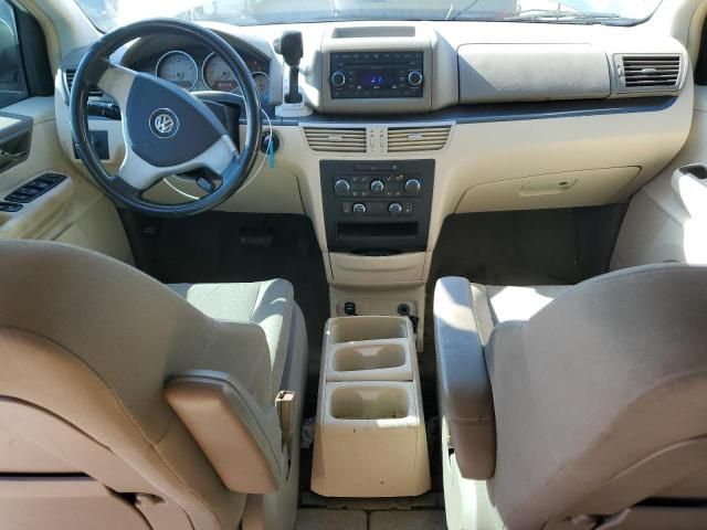 2009 Volkswagen Routan SE